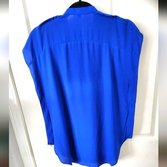 Electric Blue Pleated Blouse with Gold buttons - Picture 2 of 5